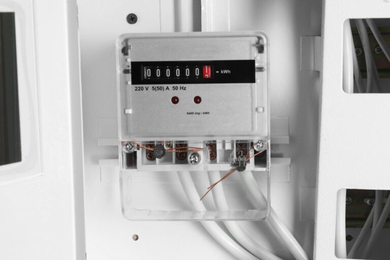 Promena vlasnika struje i info-stana: Procedura nakon kupoprodaje